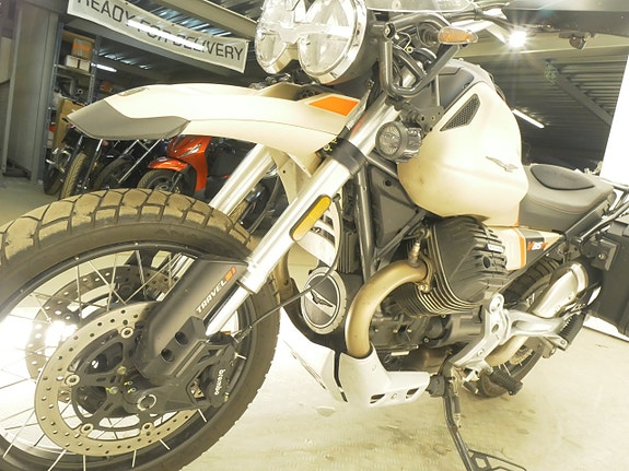 Moto Guzzi V85 Travel Euro 5 5 of 5
