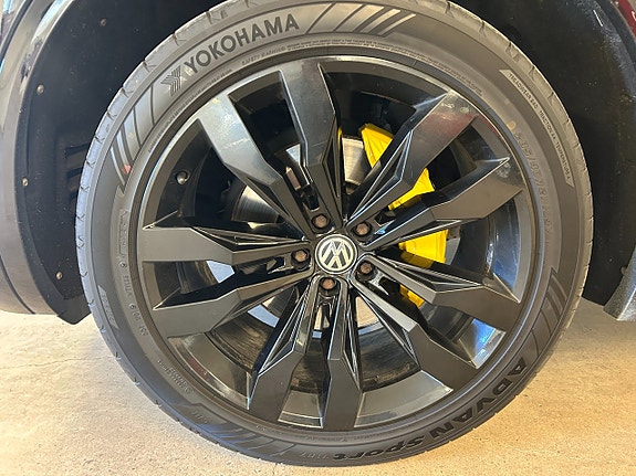 Volkswagen Touareg 30 of 30