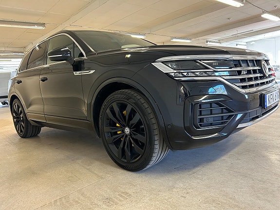 Volkswagen Touareg 4 of 30