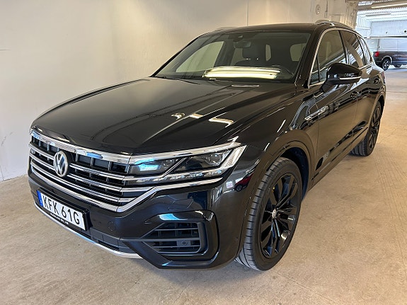Volkswagen Touareg 2 of 30