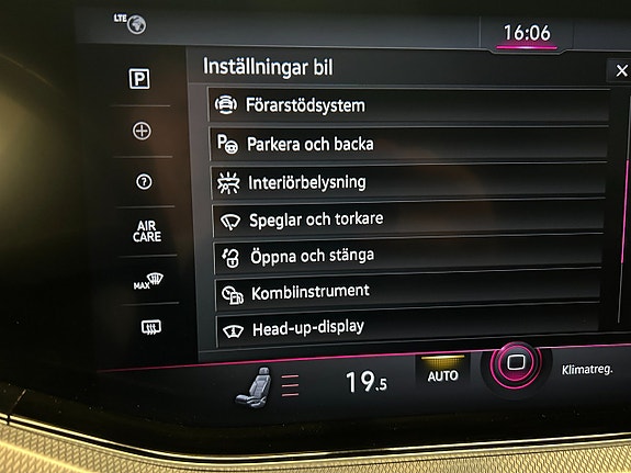 Volkswagen Touareg 21 of 30