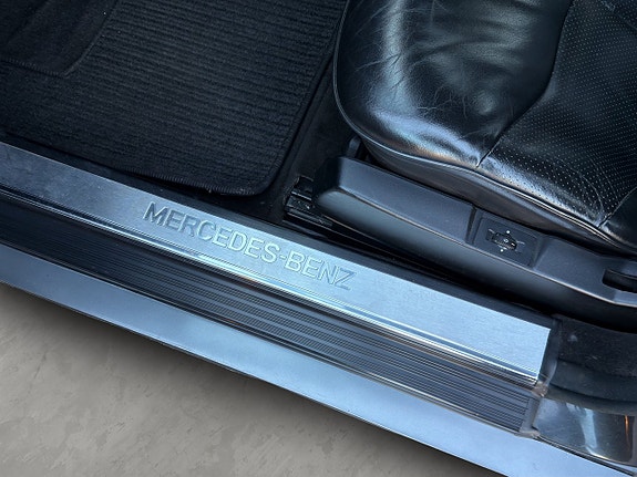 Mercedes-Benz S600 9 of 30