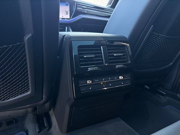 Volkswagen Touareg 24 of 28