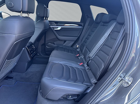 Volkswagen Touareg 10 of 28
