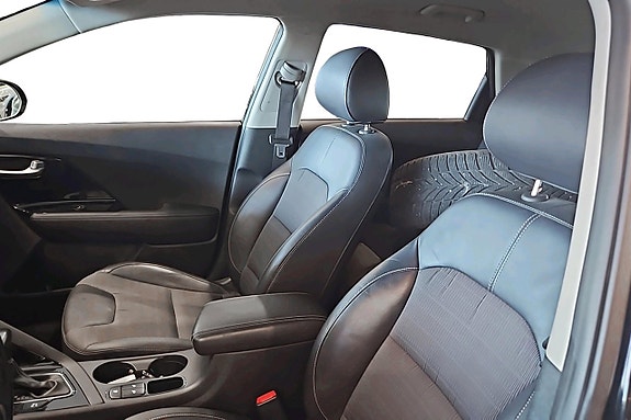 Kia Niro 7 of 11