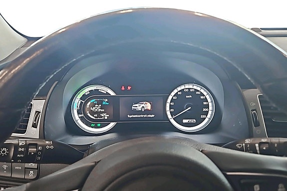 Kia Niro 9 of 11