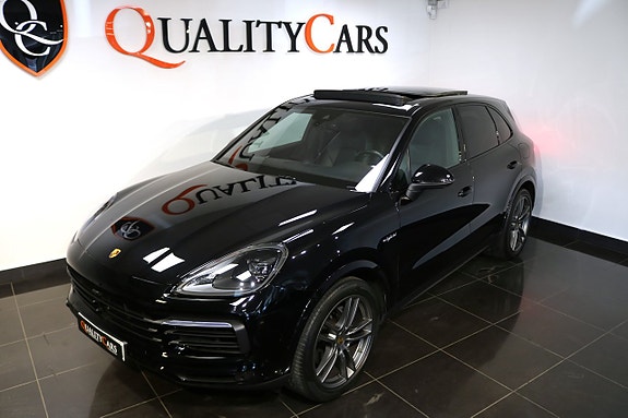 Porsche Cayenne 20 of 25
