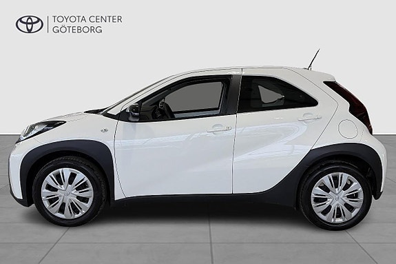 Toyota Aygo X 6 of 13
