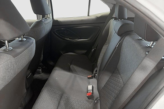 Toyota Yaris Cross 10 of 13