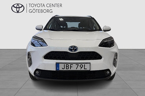 Toyota Yaris Cross 8 of 13