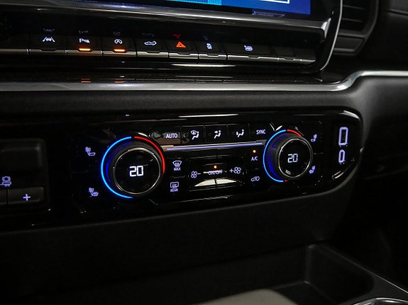Chevrolet Silverado EV 20 of 29