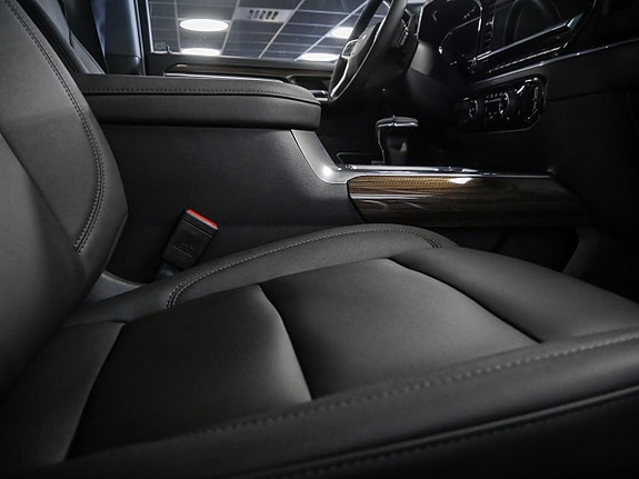 Chevrolet Silverado EV 29 of 29