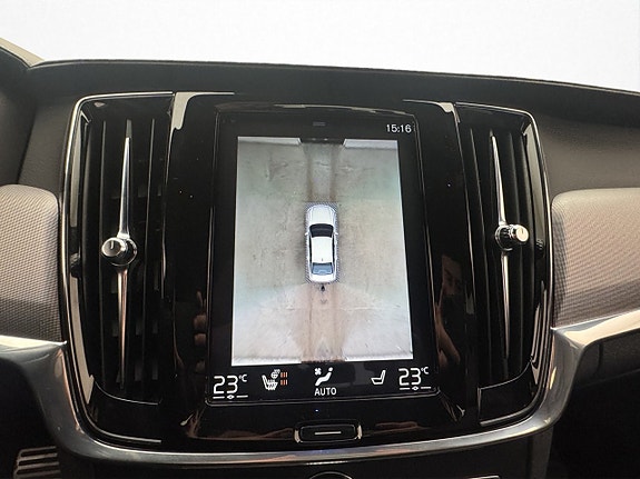 Volvo S90 14 of 30