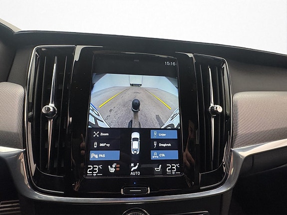 Volvo S90 21 of 30