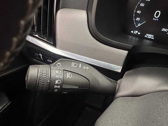 Volvo S90 28 of 30