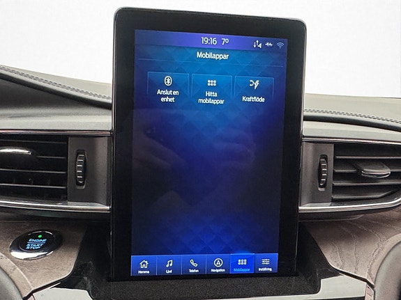 Ford Explorer 26 of 30