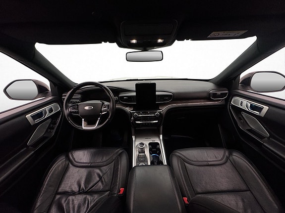 Ford Explorer 12 of 30