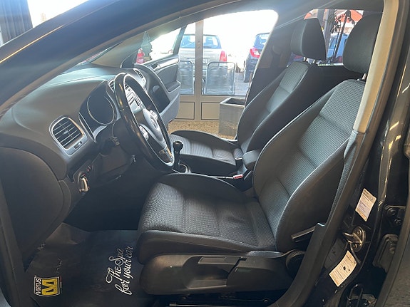 Volkswagen Golf VI 5 of 14