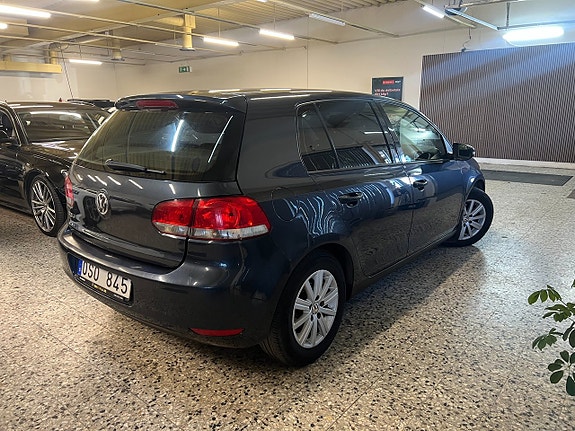 Volkswagen Golf VI 13 of 14