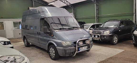 Ford Transit 2 of 5