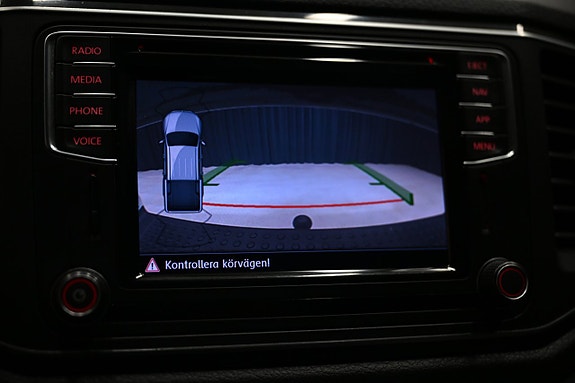 Volkswagen Amarok 23 of 30