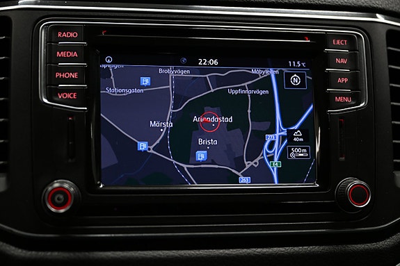 Volkswagen Amarok 24 of 30