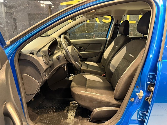 Dacia Sandero Stepway 12 of 22
