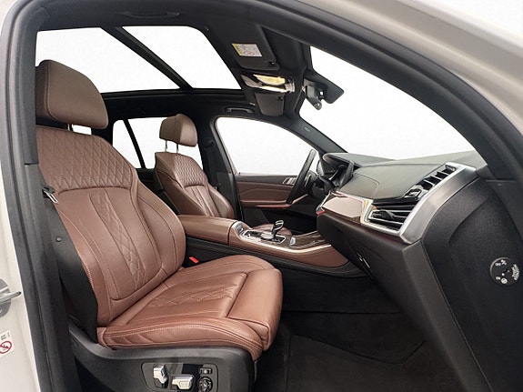 BMW X5 25 of 30