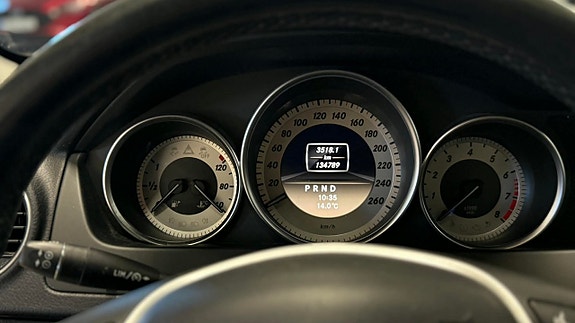Mercedes-Benz C180 23 of 23