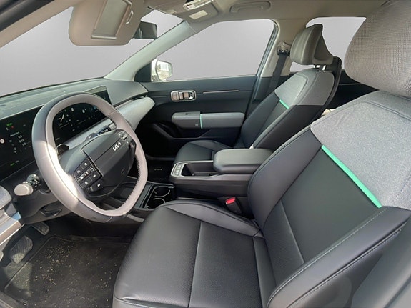 Kia EV4 8 of 13