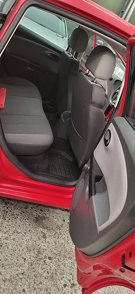 Seat Leon 10 of 13