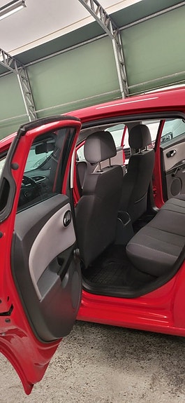 Seat Leon 11 of 13