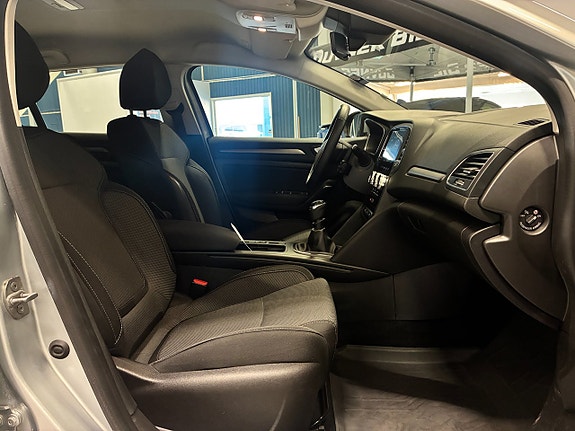 Renault Megane 16 of 25