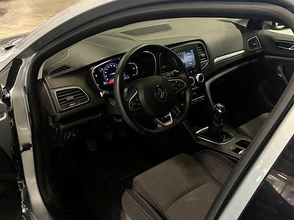 Renault Megane 17 of 25
