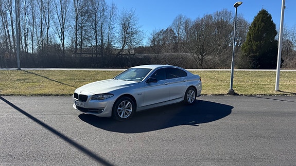 BMW 520d 4 of 5