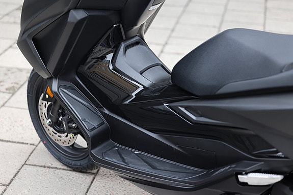 Honda FORZA 350 Scooter | Svart | NU I LAGER! 16 of 16