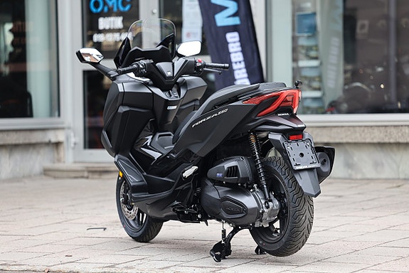 Honda FORZA 350 Scooter | Svart | NU I LAGER! 12 of 16