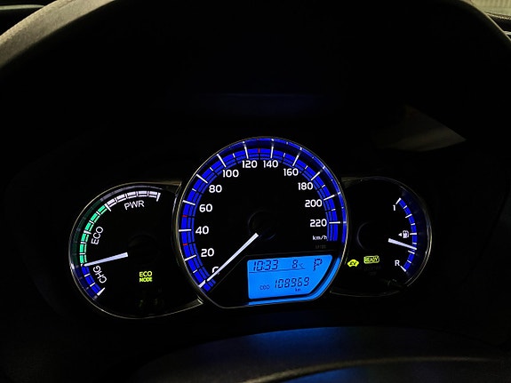 Toyota Yaris 20 of 21