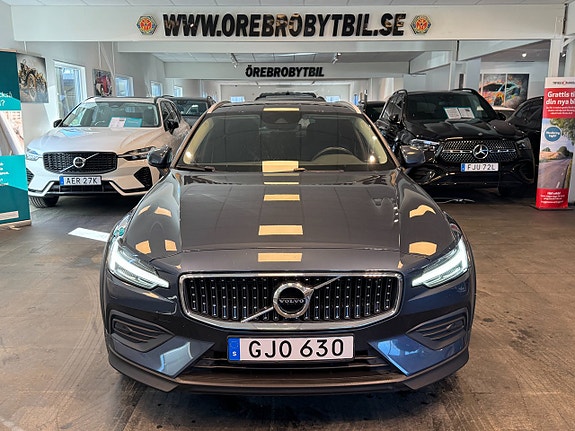 Volvo V60 Cross Country 26 of 26