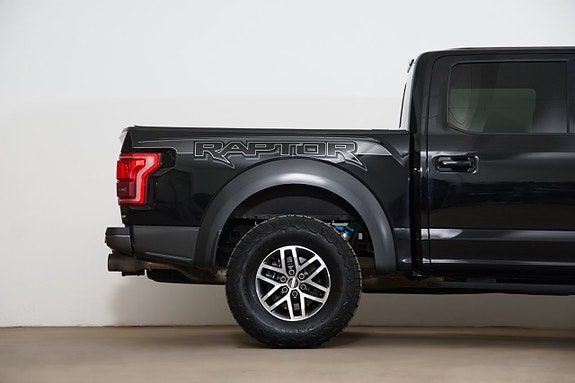 Ford F-150 24 of 25