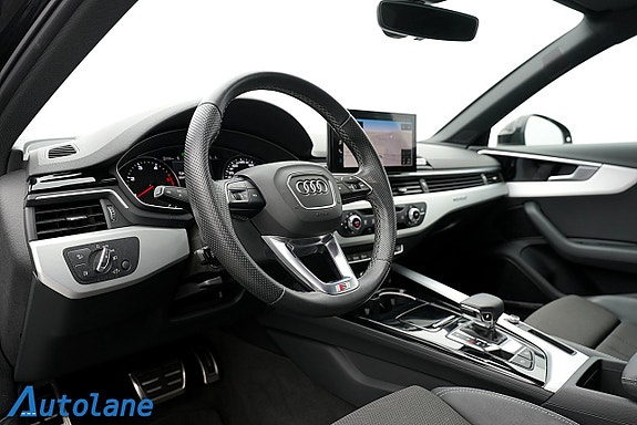Audi A4 15 of 30