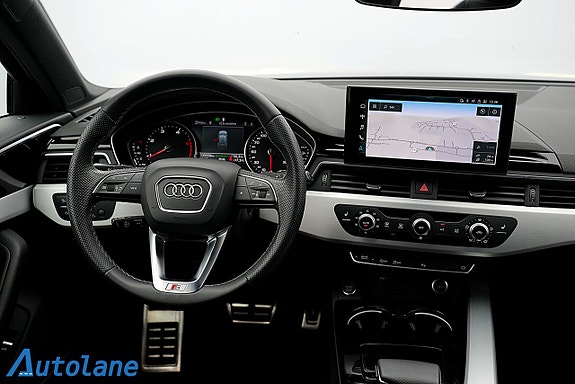 Audi A4 25 of 30
