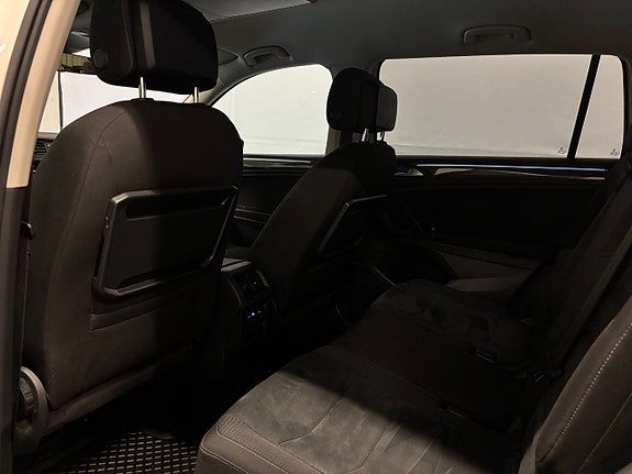 Volkswagen Tiguan Allspace 19 of 24