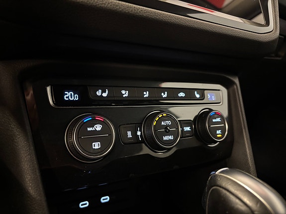 Volkswagen Tiguan Allspace 13 of 24