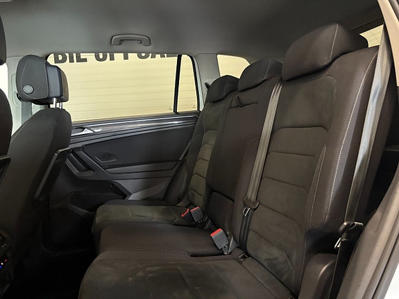 Volkswagen Tiguan Allspace 19 of 26
