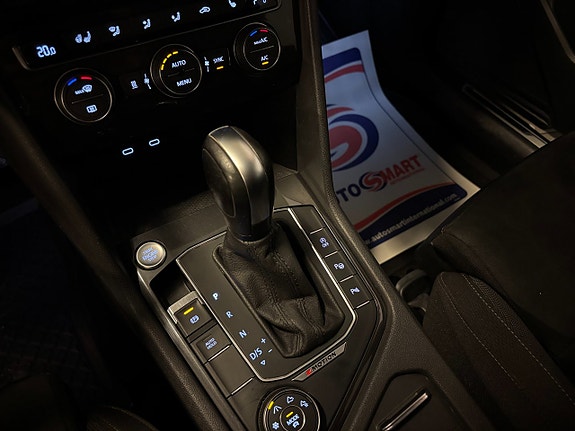 Volkswagen Tiguan Allspace 11 of 24