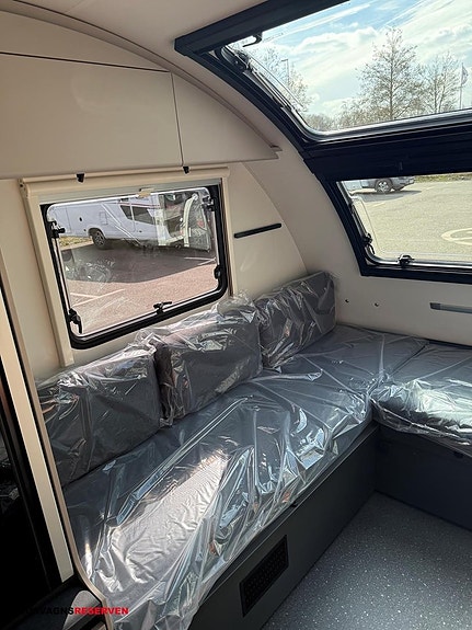 Adria ACTION 391 LH Sport 12 of 18