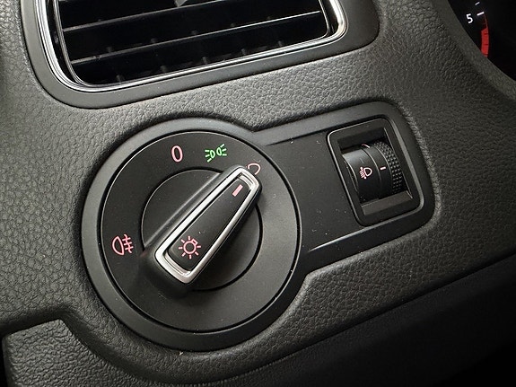 Volkswagen Polo 12 of 21