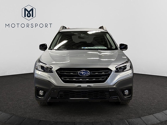 Subaru Outback 3 of 5