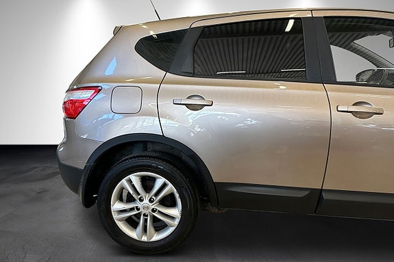 Nissan Qashqai 3 of 5